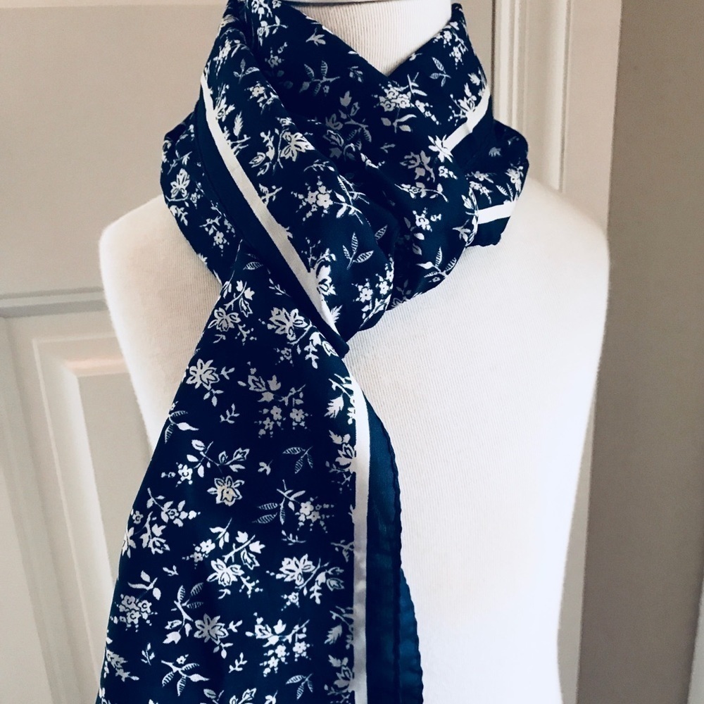 Vintage scarf